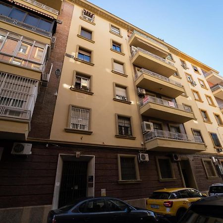 Larra Nervion Subway Tranvia Daire Sevilla Dış mekan fotoğraf